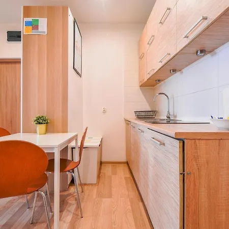 Citystay Warzywnicza Apartament Apartmán